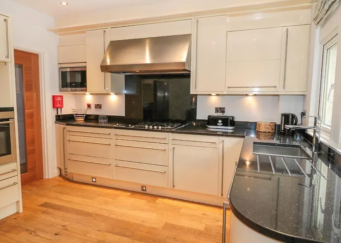 Best Hotels Close to Darlington Crematorium