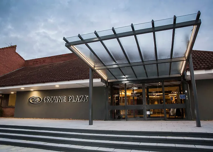 Top Hotels on M3 Close to Basingstoke