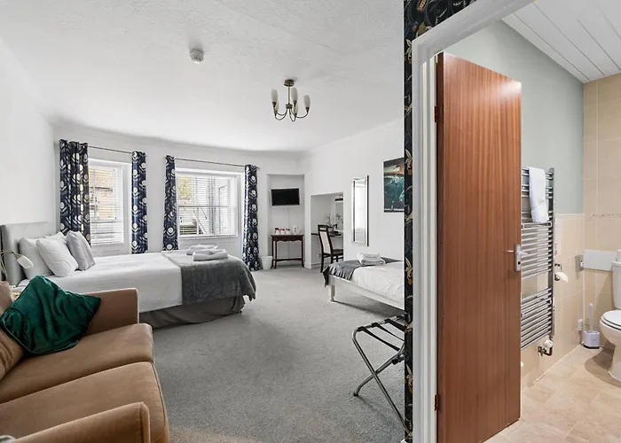 Top Family Hotels in Plymouth for Unforgettable Vacations