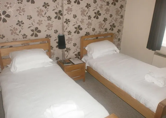 Best Hotels on the M4 Near Vibrant Bristol